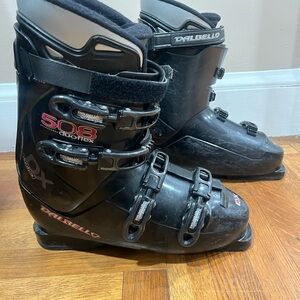 Dalbello Men's Black 508 Ski Boots